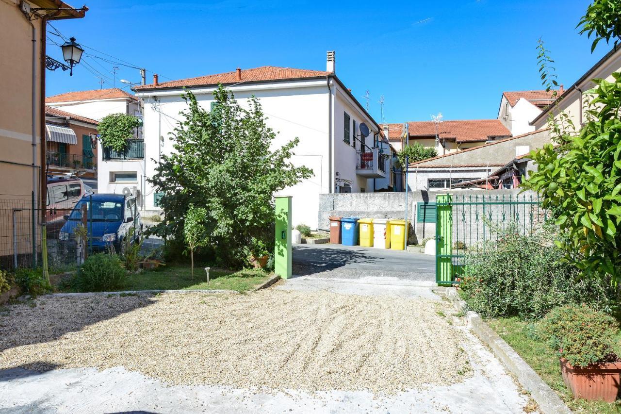 Agriturismo La Casa Degli Zii Albenga Exteriör bild