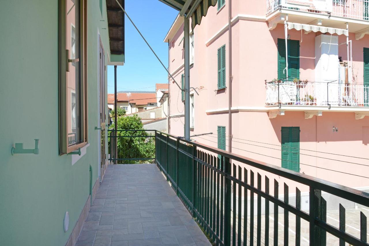 Agriturismo La Casa Degli Zii Albenga Exteriör bild