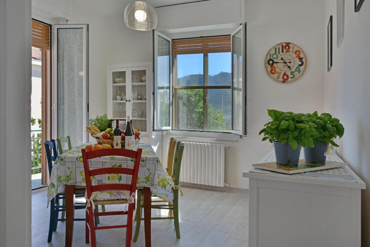 Agriturismo La Casa Degli Zii Albenga Exteriör bild